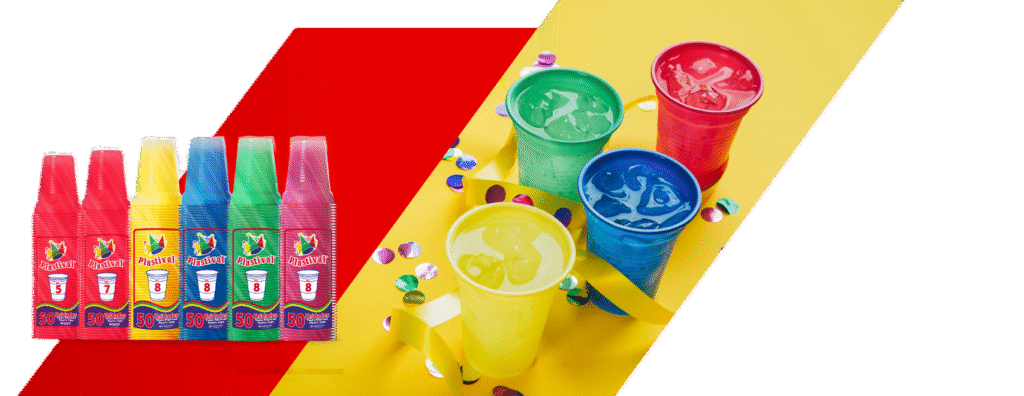 vasos desechables de colores